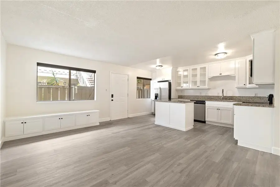 3365 Santa Fe #20, Long Beach, CA 90810 - #2