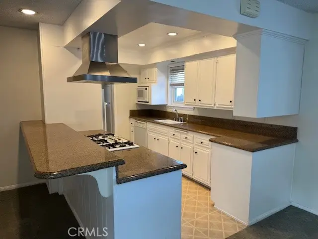 4811 Highgrove Avenue, Torrance, CA 90505 - #2