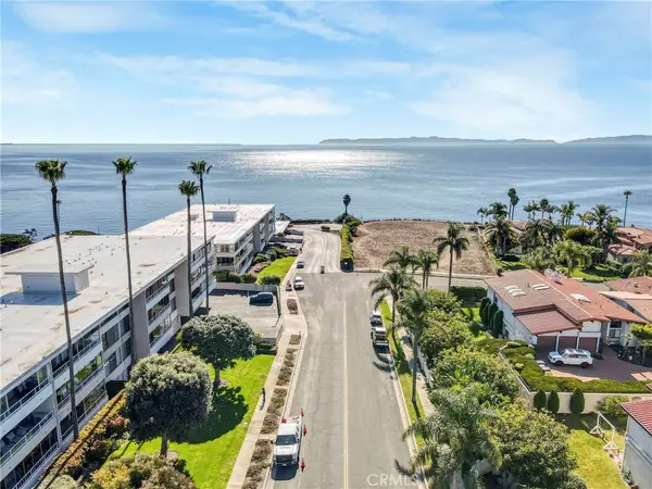 32700 Coastsite Drive #102, Rancho Palos Verdes, CA 90275