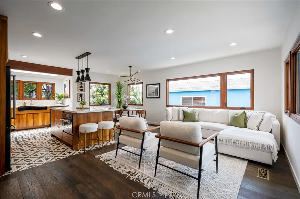 918 3rd Street, Hermosa Beach, CA 90254 - #1