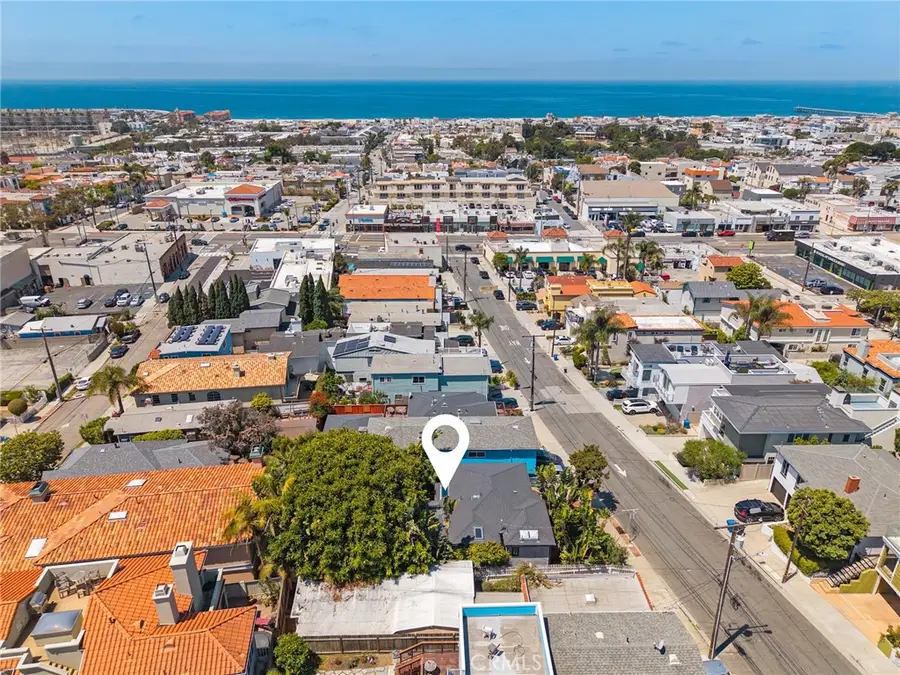 918 3rd Street, Hermosa Beach, CA 90254 - #3