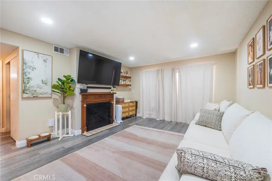 628 Daisy Avenue #225, Long Beach, CA 90802 - #3
