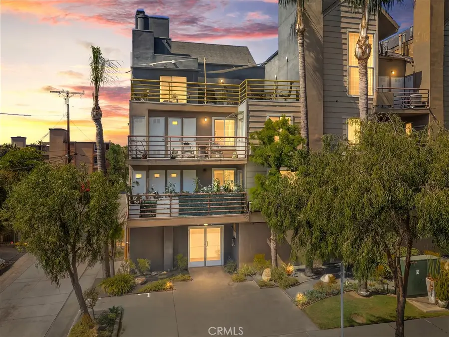707 W 4th #8, Long Beach, CA 90802 - #3