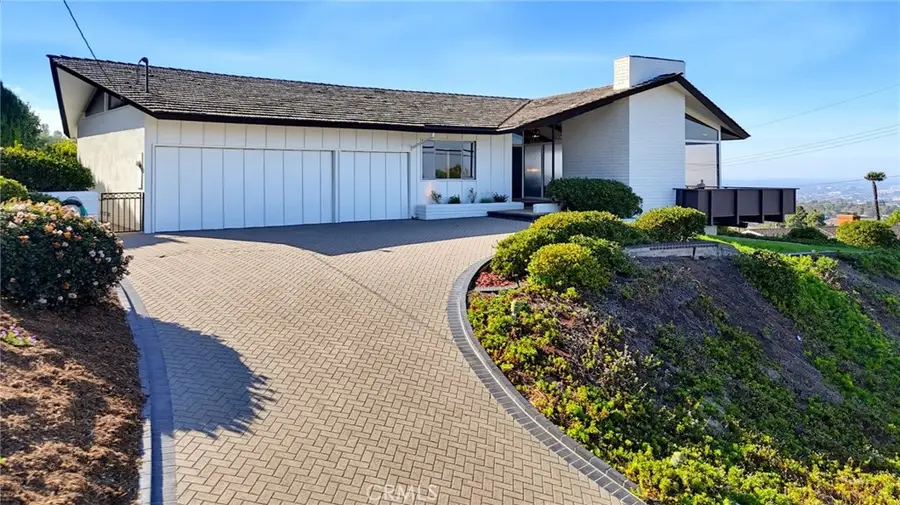 24 Cayuse Lane, Rancho Palos Verdes, CA 90275 - #2