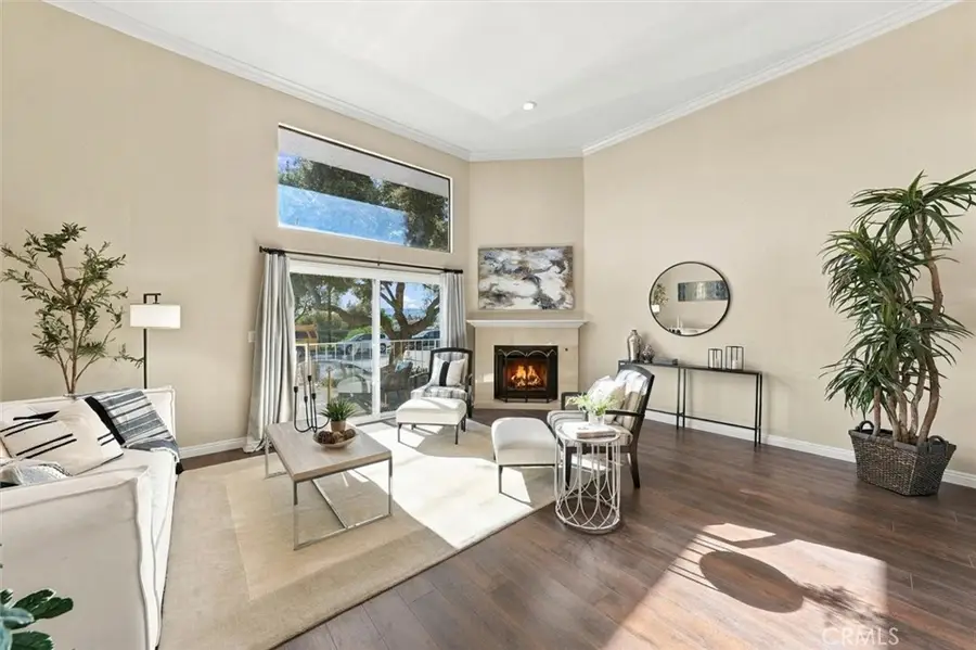 915 Diamond Street #1, Redondo Beach, CA 90277 - #2