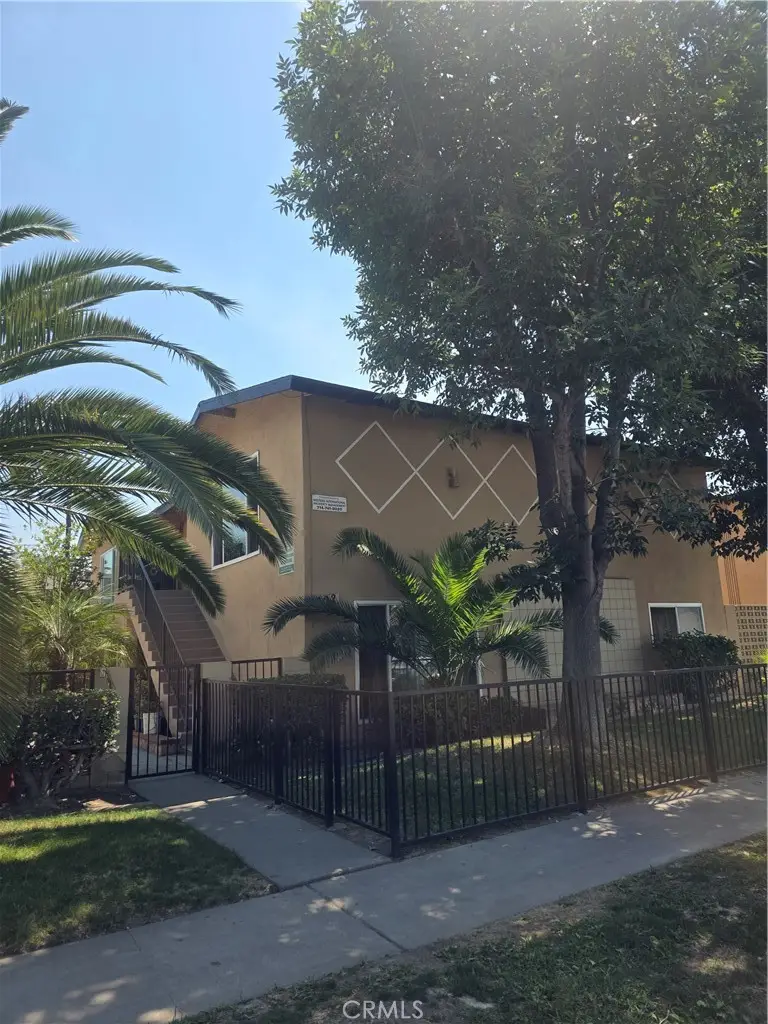 602 E Wilhelmina Street, Anaheim, CA 92805 - #2