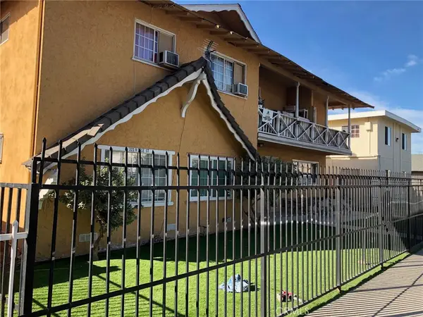 323 N Rose Street #6, Anaheim, CA 92805