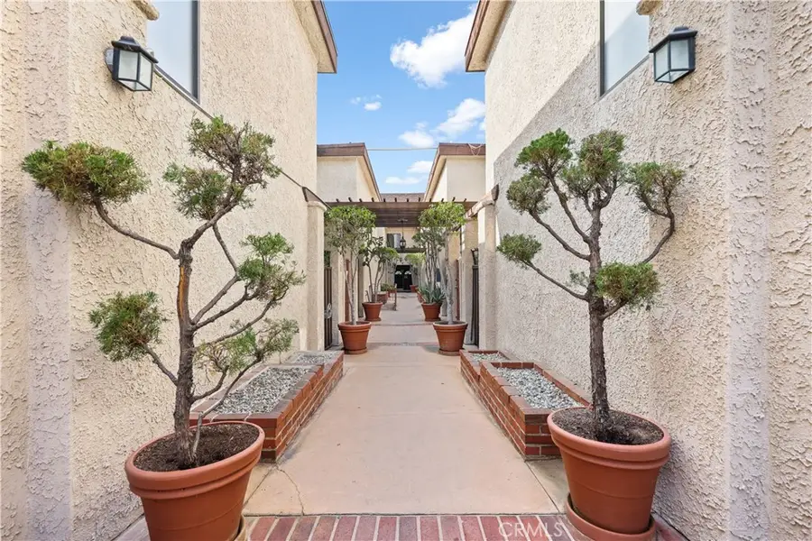 9210 Van Nuys Boulevard #15, Panorama City, CA 91402 - Image #2