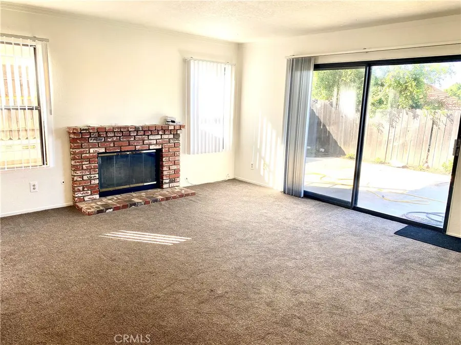 15710 Lake Ridge Road, Lake Elsinore, CA 92530 - Image #3