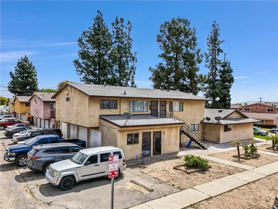 160 W Cascade, Rialto, CA 92376 - #2