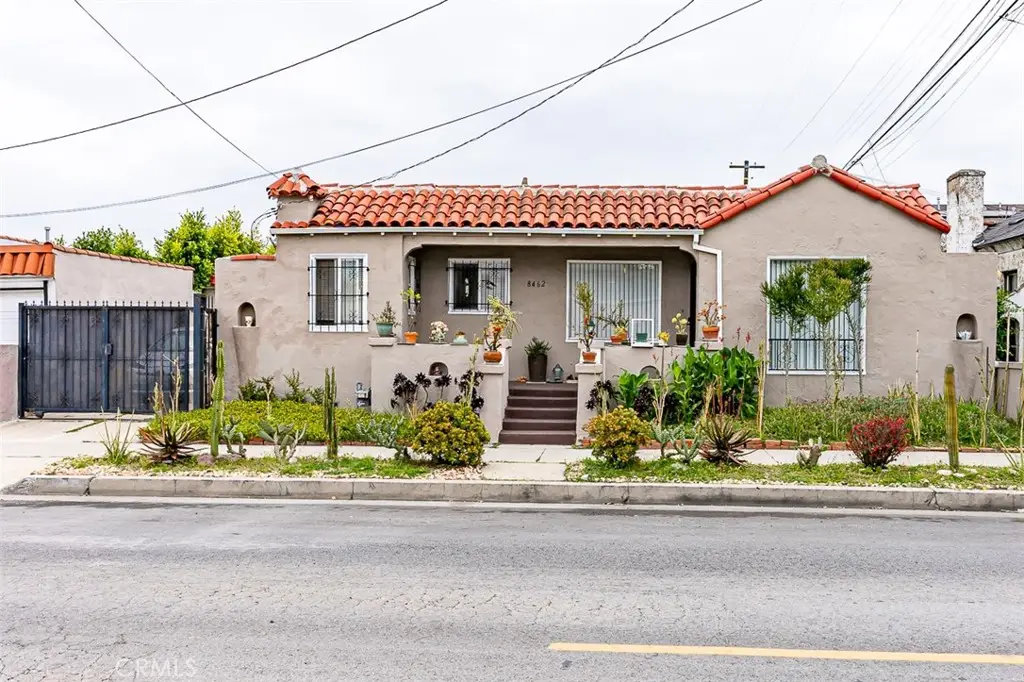 8462 S Denker Avenue, Los Angeles, CA 90047 - #1