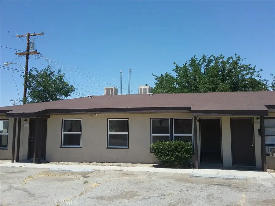 44931 Trevor Avenue, Lancaster, CA 93534 - Image #3