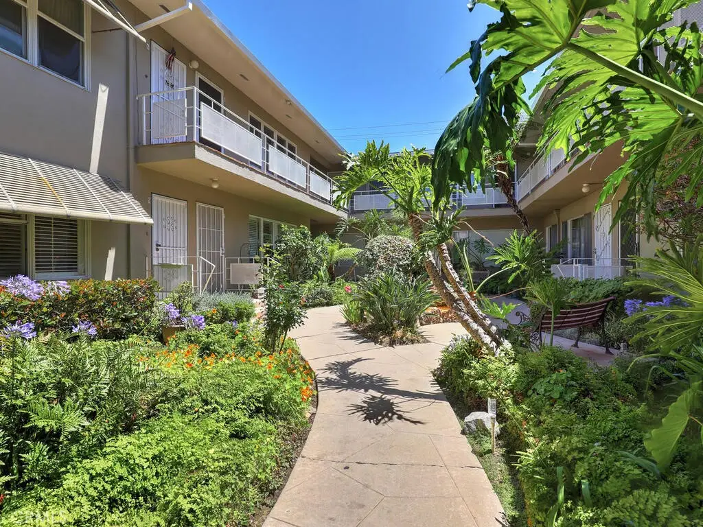 3042 E 3rd St #5, Long Beach, CA 90814 - Image #1