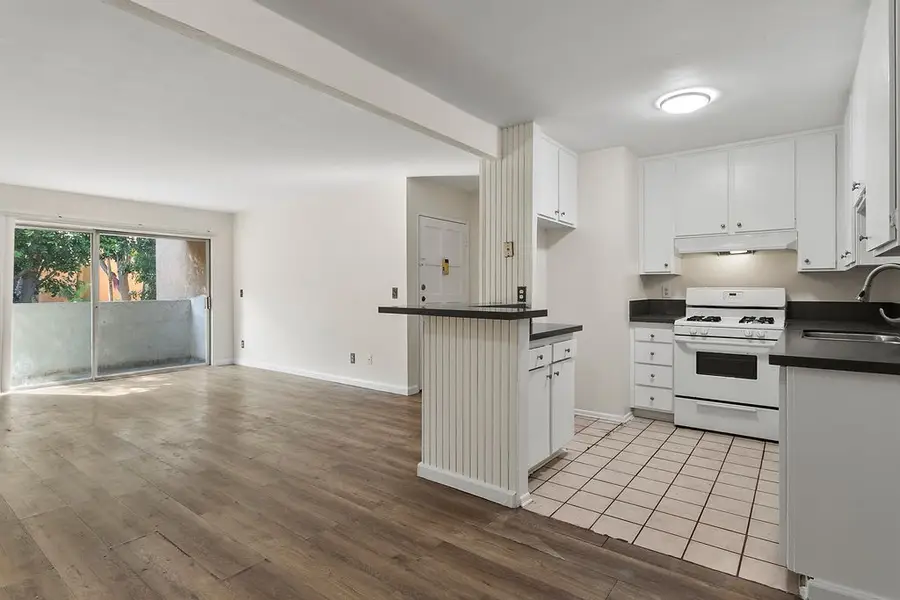 1001 W Macarthur Boulevard #110, Santa Ana, CA 92707 - Image #2