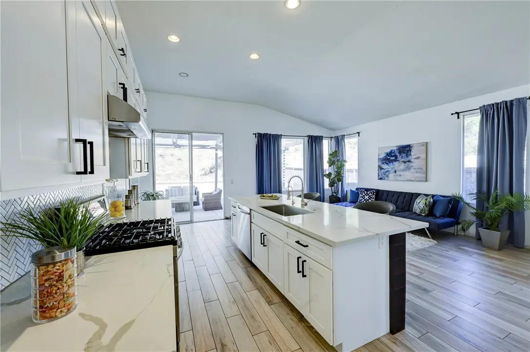 27507 Fallbrook Court, Corona, CA 92883 - Image #1