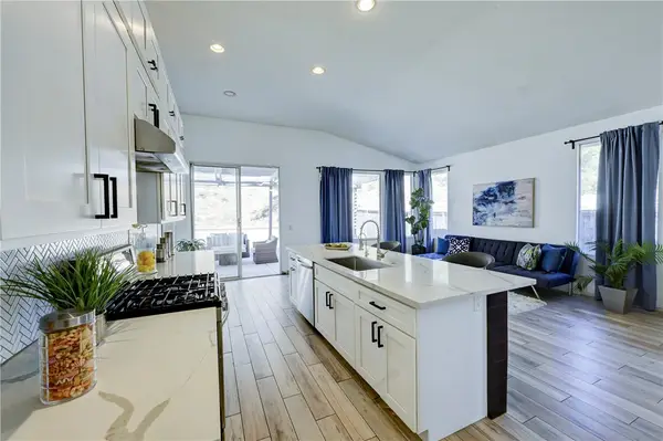 27507 Fallbrook Court, Corona, CA 92883