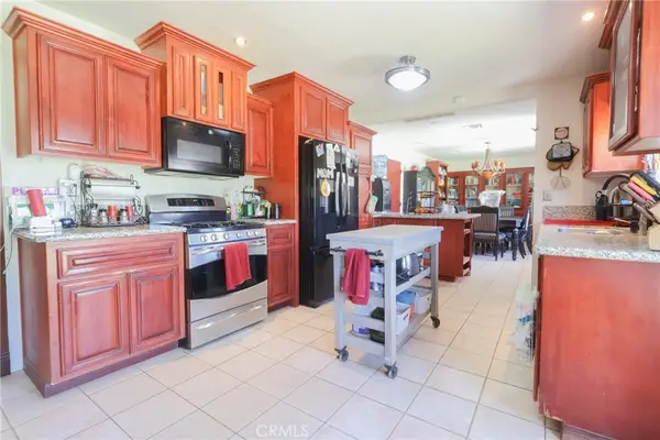 31582 Clay River Road, Barstow, CA 92311
