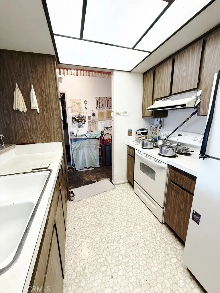 1745 Camino Palmero Street #440, Los Angeles, CA 90046 - Image #3