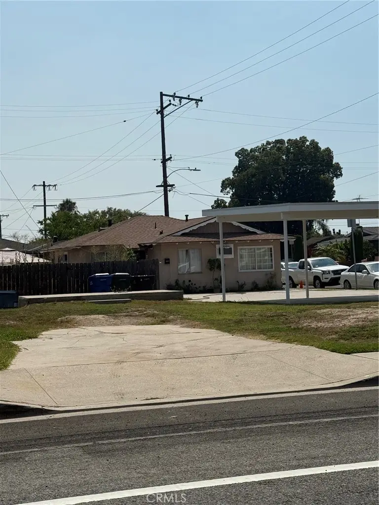 13108 Brock Avenue, Paramount, CA 90723 - Image #2