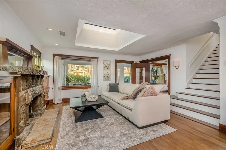 227 Ximeno Avenue, Long Beach, CA 90803 - Image #3