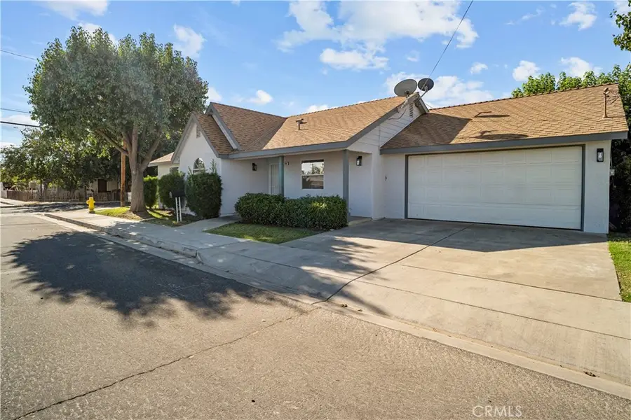 298 E Valley Street, Coalinga, CA 93210 - Image #2