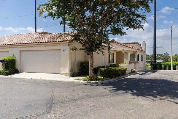 407 Thunderbird Court, Fullerton, CA 92835