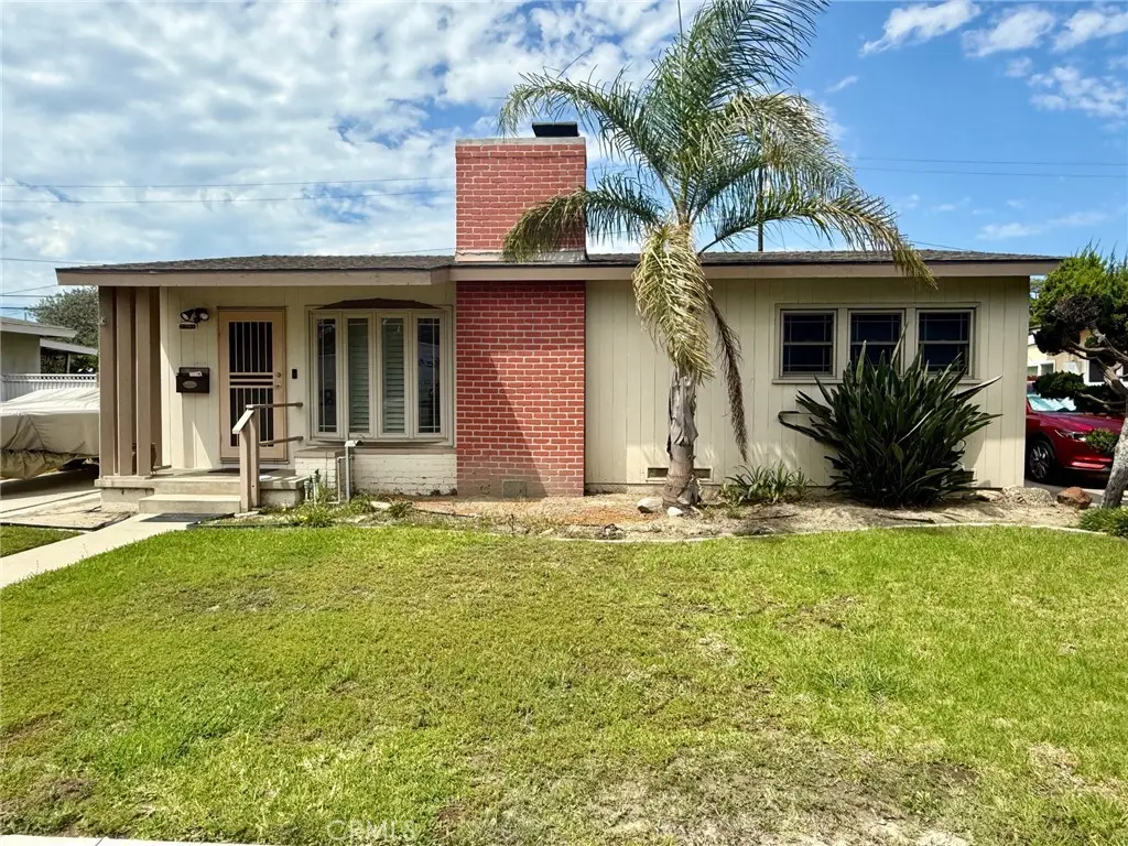 2381 N Bellflower Boulevard, Long Beach, CA 90815 - Image #1