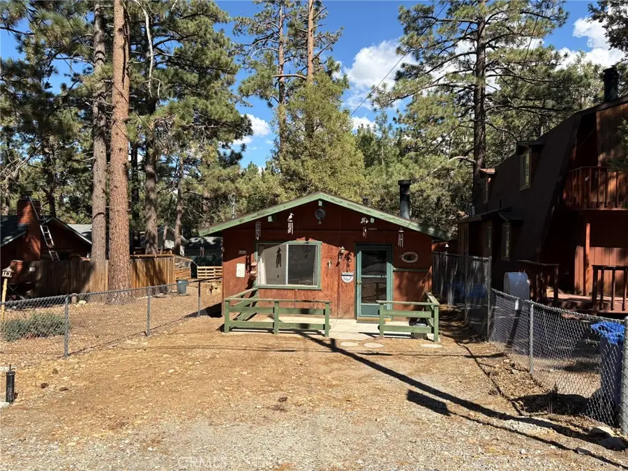 343 Holmes Lane, Sugarloaf, CA 92386 - #2