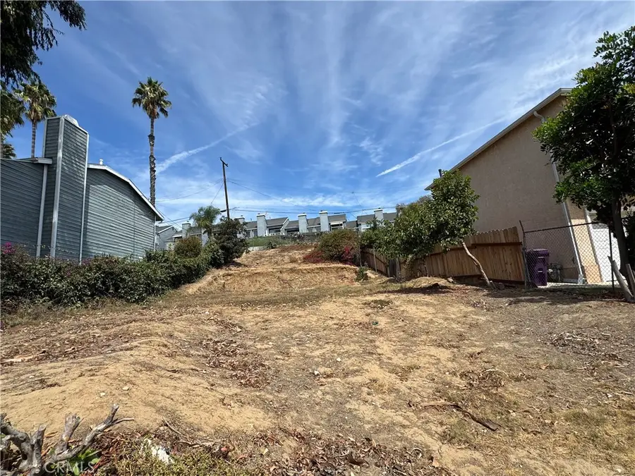 201 E Pepper Drive, Long Beach, CA 90807 - Image #2