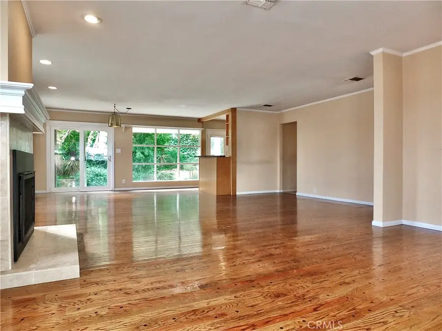 6040 W 76th Street, Los Angeles, CA 90045 - Image #2