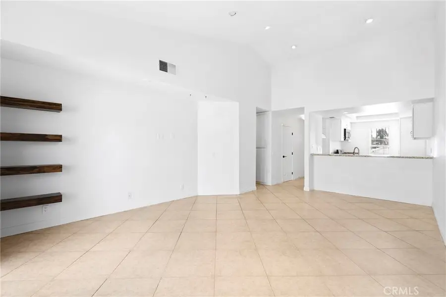 1171 Stone Pine Lane #C, Corona, CA 92879 - Image #3