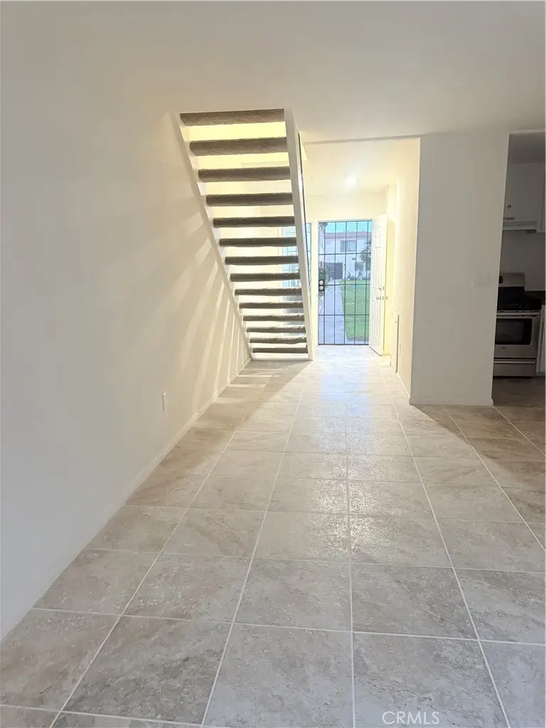 1000 E Bishop Street #M2, Santa Ana, CA 92701 - #3