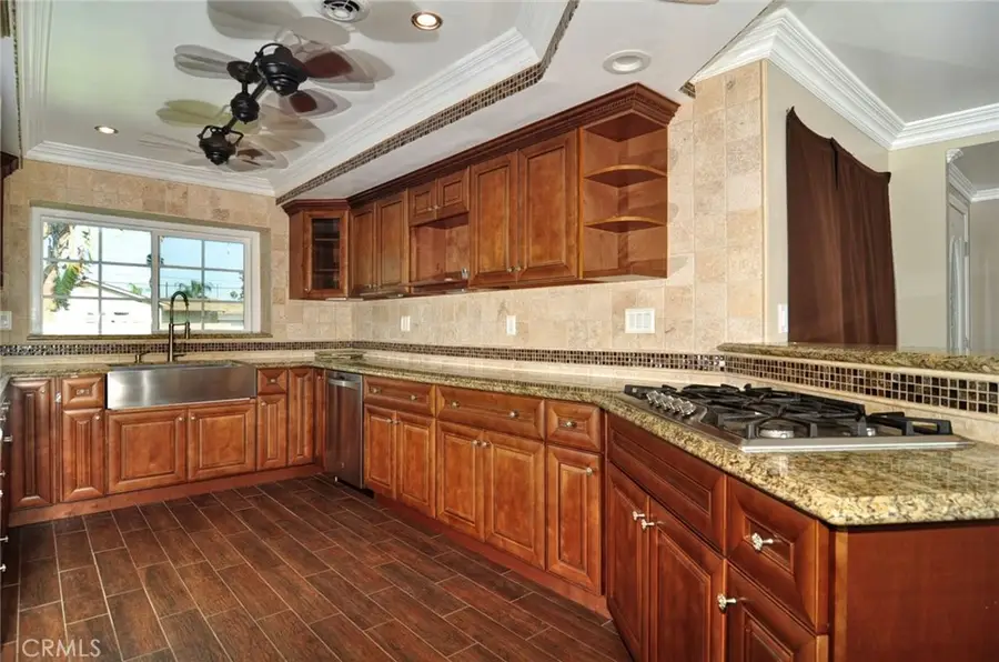 9932 Santa Anita, Montclair, CA 91763 - Image #2