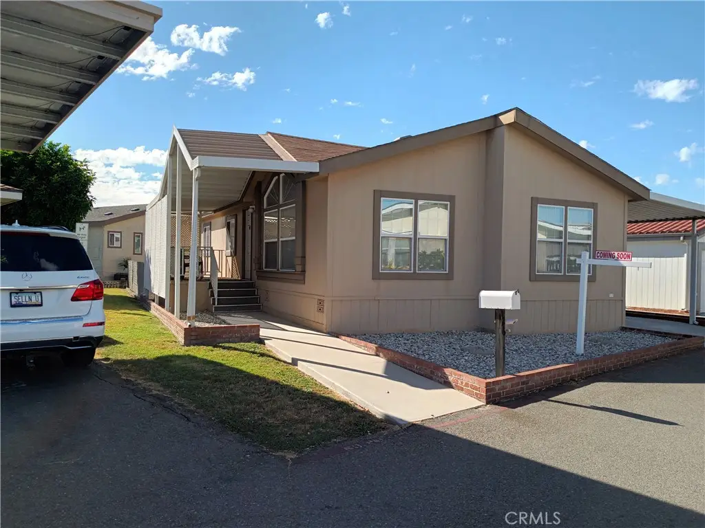 26 Magnolia Via, Anaheim, CA 92801 - Image #1