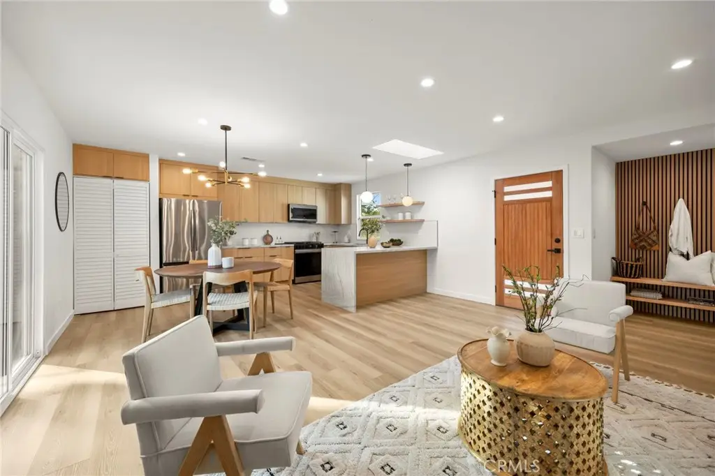 5250 W 137th St, Hawthorne, CA 90250 - Image #1