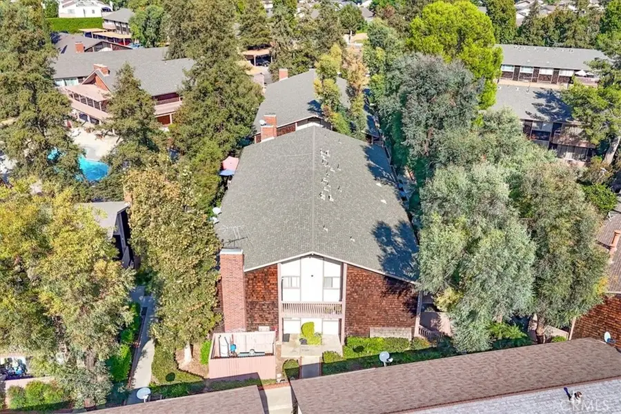 1044 Cabrillo Park #B, Santa Ana, CA 92701 - Image #2