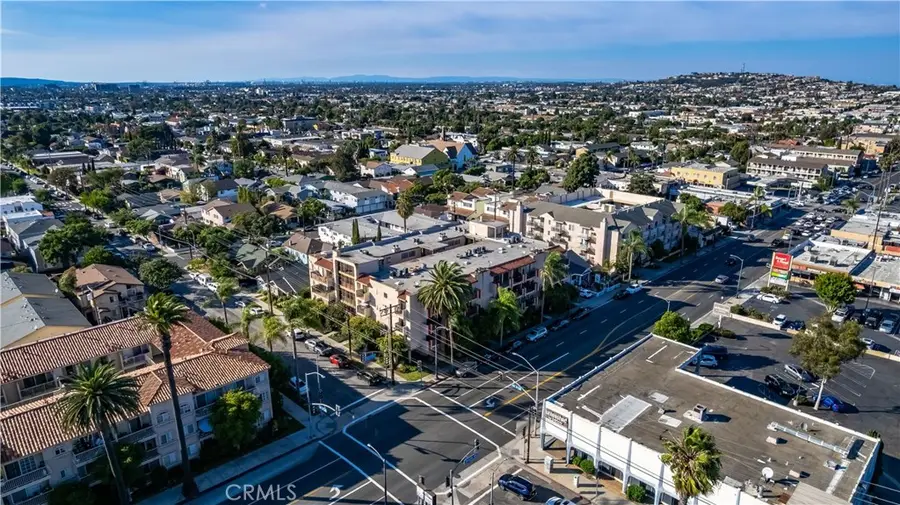 605 Redondo #308, Long Beach, CA 90814 - Image #2