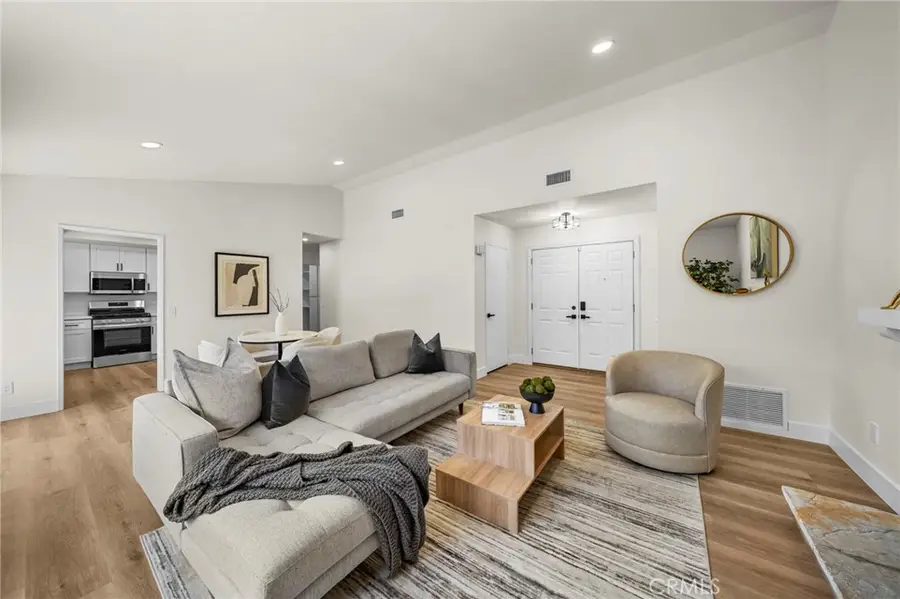 29589 Mira Loma Drive, Temecula, CA 92592 - Image #3