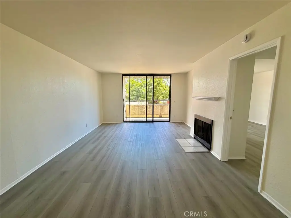 1237 E 6th Street #110, Long Beach, CA 90802 - #1