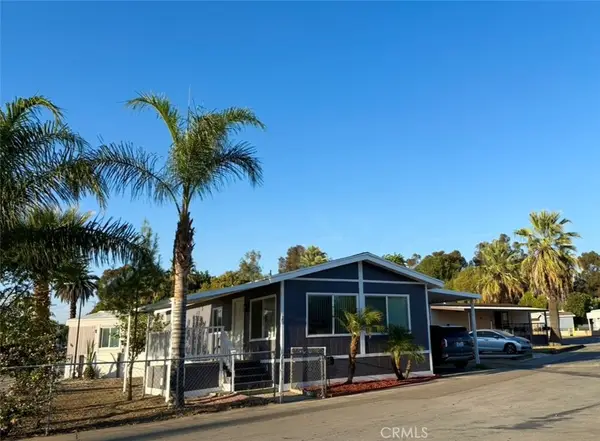 8787 Locust Ave, Fontana, CA 92335