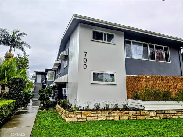 700 E Carson Street E #4, Long Beach, CA 90807