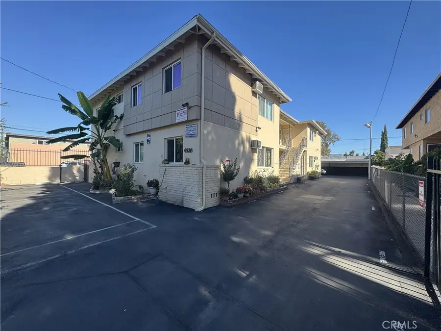 6934 Hinds, North Hollywood, CA 91605 - #3