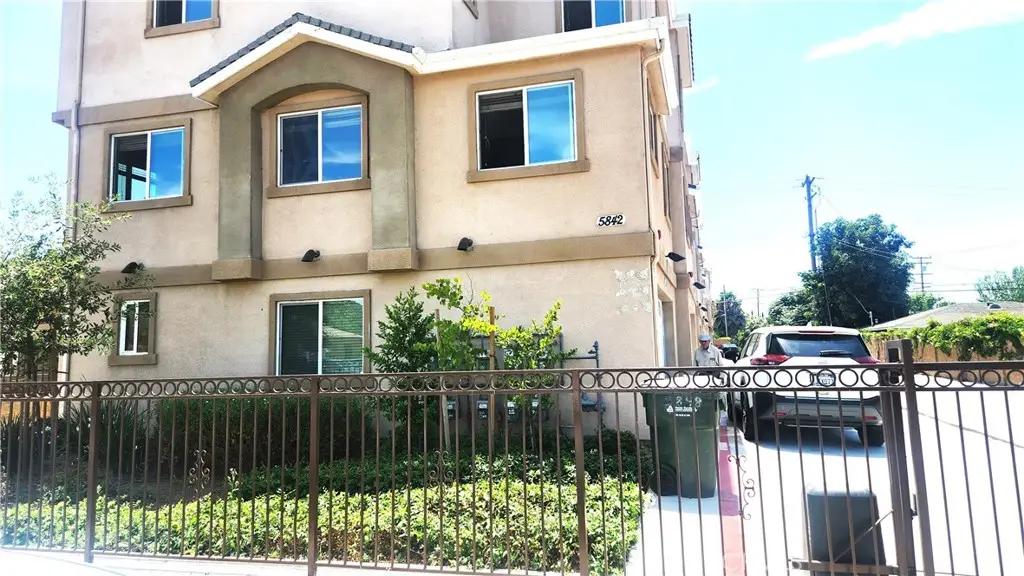 5842 Quinn, Bell Gardens, CA 90201 - #1