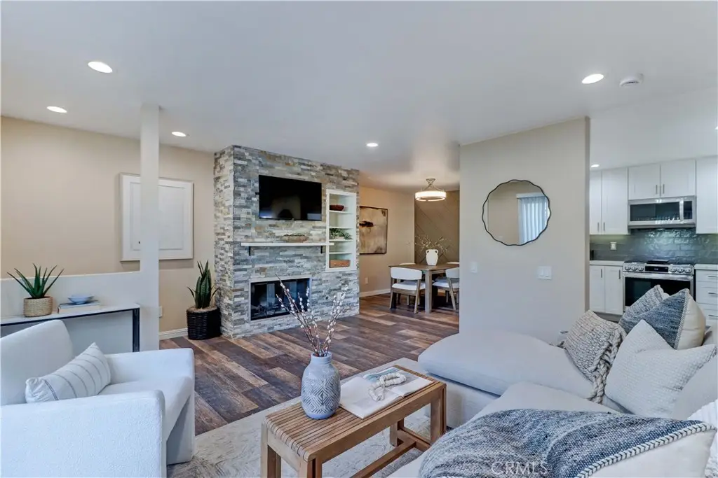 3605 E Anaheim Street #102, Long Beach, CA 90804 - Image #1