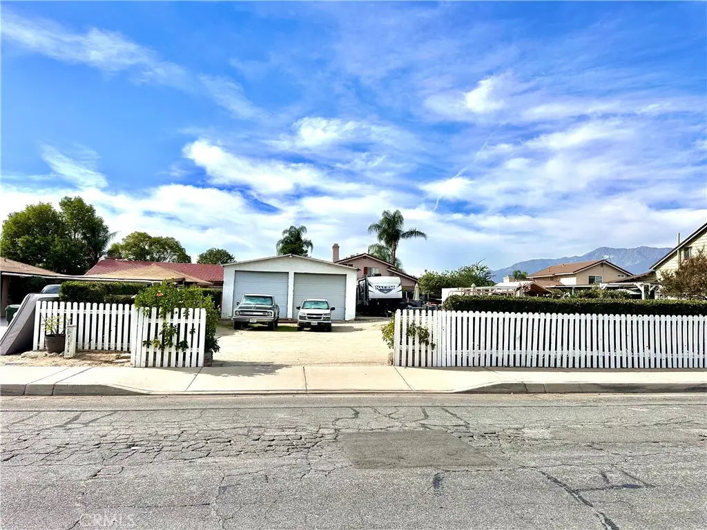 1094 N Linden, Rialto, CA 92376 - Image #1