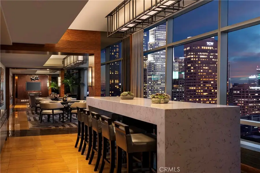 900 W Olympic Boulevard #46B, Los Angeles, CA 90015 - Image #2