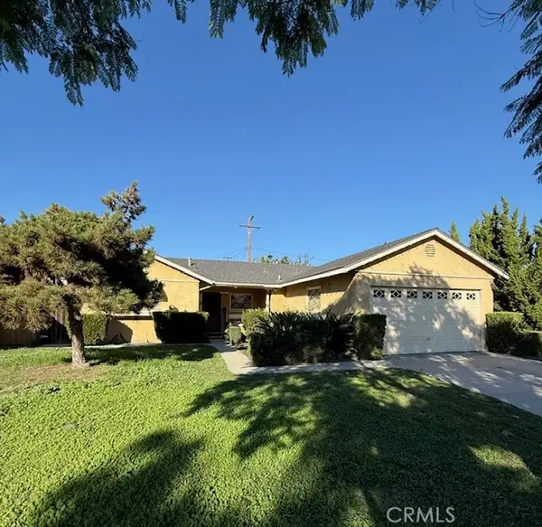 6437 E Wardlow, Long Beach, CA 90808