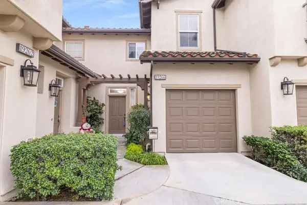 19266 Scripts Court, Huntington Beach, CA 92648