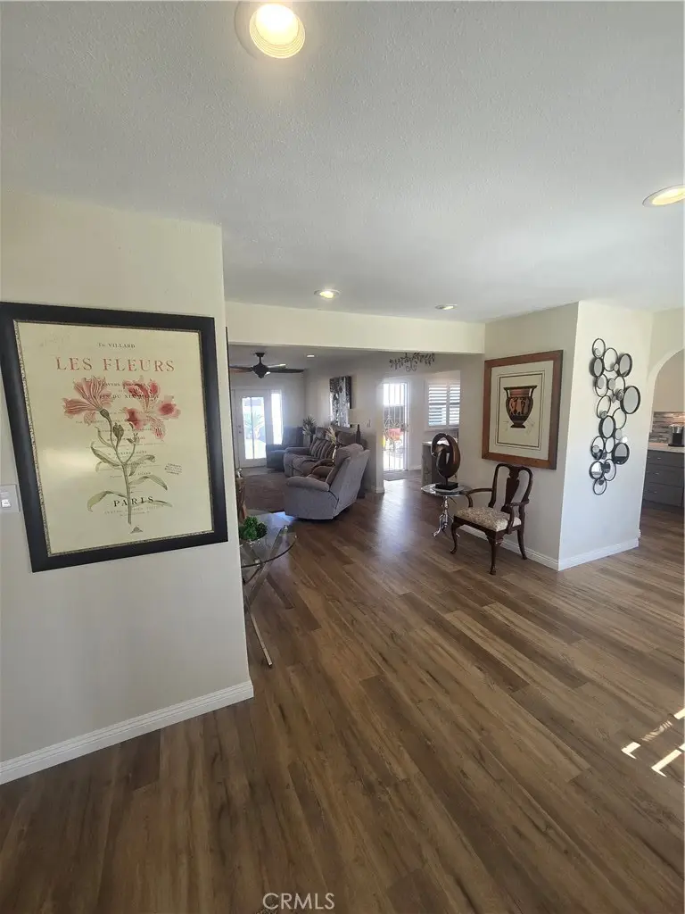 151 121 St Place, Los Angeles, CA 90061 - Image #2
