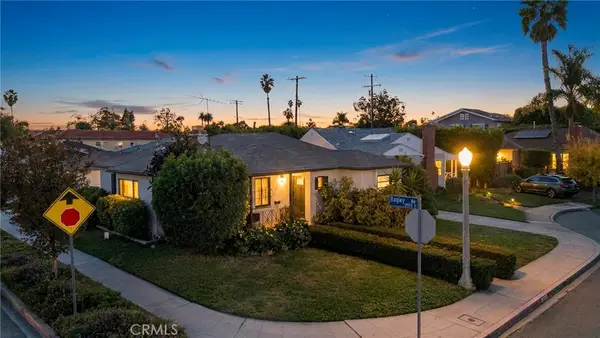 9400 Kramerwood Place, Los Angeles, CA 90034